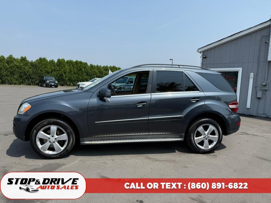 2011 Mercedes-Benz M-Class 4MATIC 4dr ML 350, available for sale in East Windsor, Connecticut | Stop & Drive Auto Sales. East Windsor, Connecticut 2011 Mercedes-Benz M-Class 4MATIC 4dr ML 350, available for sale in East Windsor, Connecticut | Stop & Drive Auto Sales. East Windsor, Connecticut