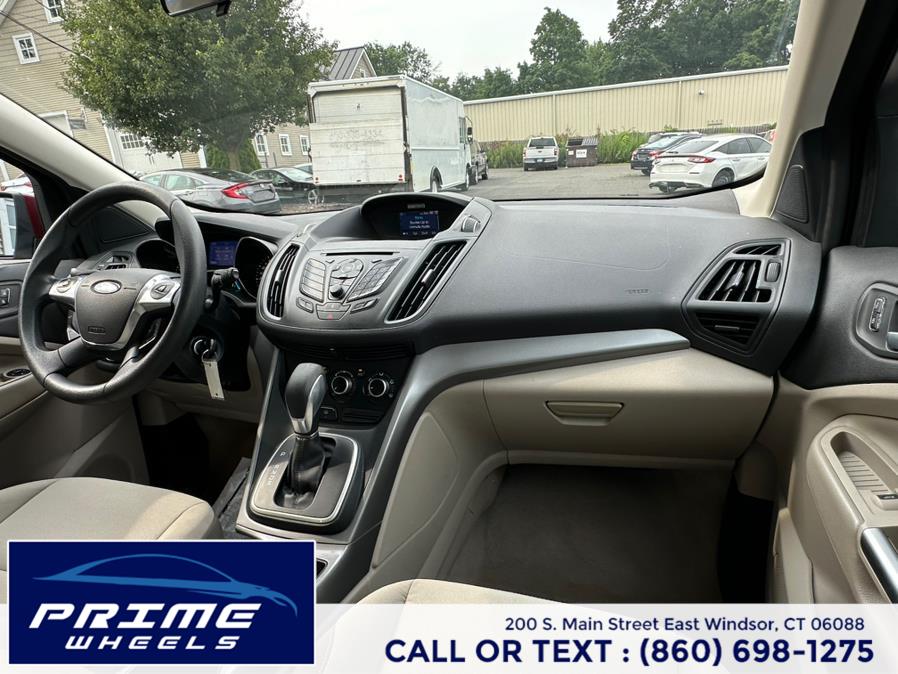 2013 Ford Escape FWD 4dr SE, available for sale in East Windsor, Connecticut | Prime Wheels. East Windsor, Connecticut 2013 Ford Escape FWD 4dr SE, available for sale in East Windsor, Connecticut | Prime Wheels. East Windsor, Connecticut