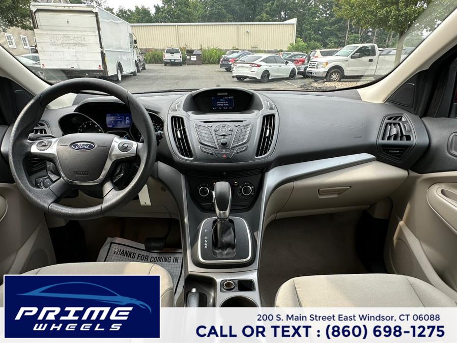 2013 Ford Escape FWD 4dr SE, available for sale in East Windsor, Connecticut | Prime Wheels. East Windsor, Connecticut 2013 Ford Escape FWD 4dr SE, available for sale in East Windsor, Connecticut | Prime Wheels. East Windsor, Connecticut