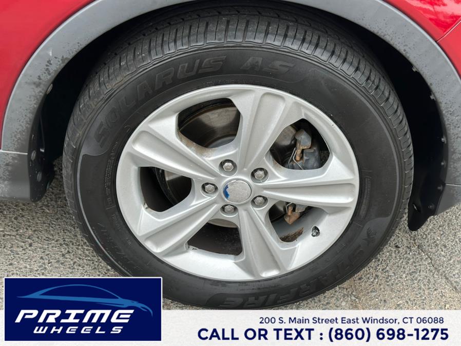 2013 Ford Escape FWD 4dr SE, available for sale in East Windsor, Connecticut | Prime Wheels. East Windsor, Connecticut 2013 Ford Escape FWD 4dr SE, available for sale in East Windsor, Connecticut | Prime Wheels. East Windsor, Connecticut