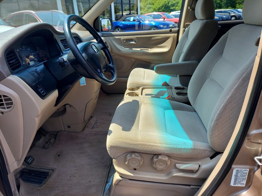 2004 Honda Odyssey 5dr LX, available for sale in East Windsor, Connecticut | United Auto Sales of E Windsor, Inc. East Windsor, Connecticut 2004 Honda Odyssey 5dr LX, available for sale in East Windsor, Connecticut | United Auto Sales of E Windsor, Inc. East Windsor, Connecticut