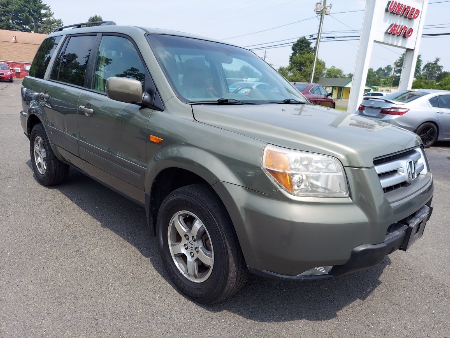 2008 Honda Pilot 4WD 4dr EX-L, available for sale in East Windsor, Connecticut | United Auto Sales of E Windsor, Inc. East Windsor, Connecticut 2008 Honda Pilot 4WD 4dr EX-L, available for sale in East Windsor, Connecticut | United Auto Sales of E Windsor, Inc. East Windsor, Connecticut