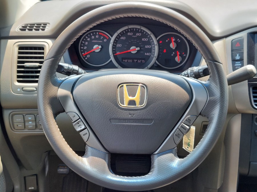 2008 Honda Pilot 4WD 4dr EX-L, available for sale in East Windsor, Connecticut | United Auto Sales of E Windsor, Inc. East Windsor, Connecticut 2008 Honda Pilot 4WD 4dr EX-L, available for sale in East Windsor, Connecticut | United Auto Sales of E Windsor, Inc. East Windsor, Connecticut