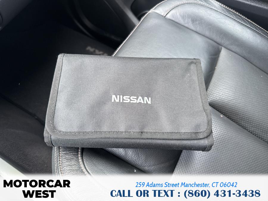 2017 Nissan Titan 4x4 Crew Cab SV, available for sale in Manchester, Connecticut | Motorcar West. Manchester, Connecticut 2017 Nissan Titan 4x4 Crew Cab SV, available for sale in Manchester, Connecticut | Motorcar West. Manchester, Connecticut