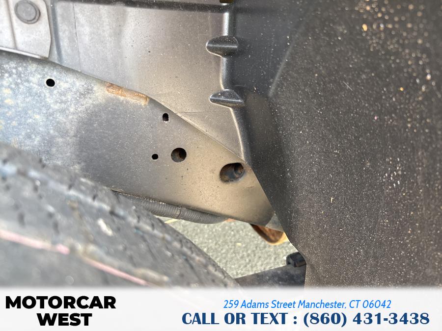 2017 Nissan Titan 4x4 Crew Cab SV, available for sale in Manchester, Connecticut | Motorcar West. Manchester, Connecticut 2017 Nissan Titan 4x4 Crew Cab SV, available for sale in Manchester, Connecticut | Motorcar West. Manchester, Connecticut