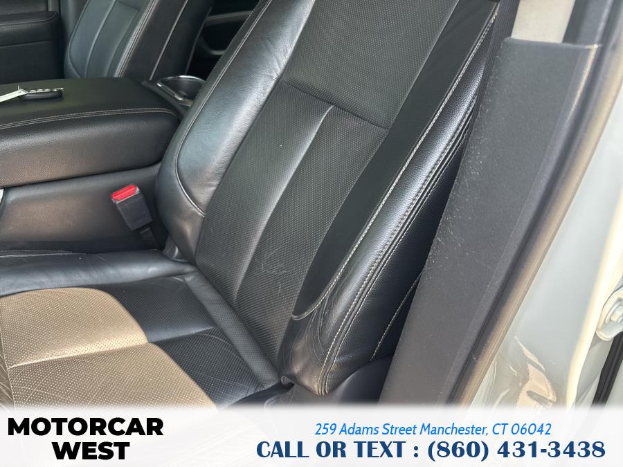 2017 Nissan Titan 4x4 Crew Cab SV, available for sale in Manchester, Connecticut | Motorcar West. Manchester, Connecticut 2017 Nissan Titan 4x4 Crew Cab SV, available for sale in Manchester, Connecticut | Motorcar West. Manchester, Connecticut