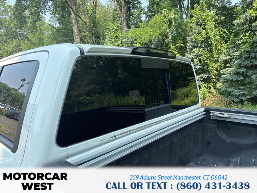2017 Nissan Titan 4x4 Crew Cab SV, available for sale in Manchester, Connecticut | Motorcar West. Manchester, Connecticut 2017 Nissan Titan 4x4 Crew Cab SV, available for sale in Manchester, Connecticut | Motorcar West. Manchester, Connecticut