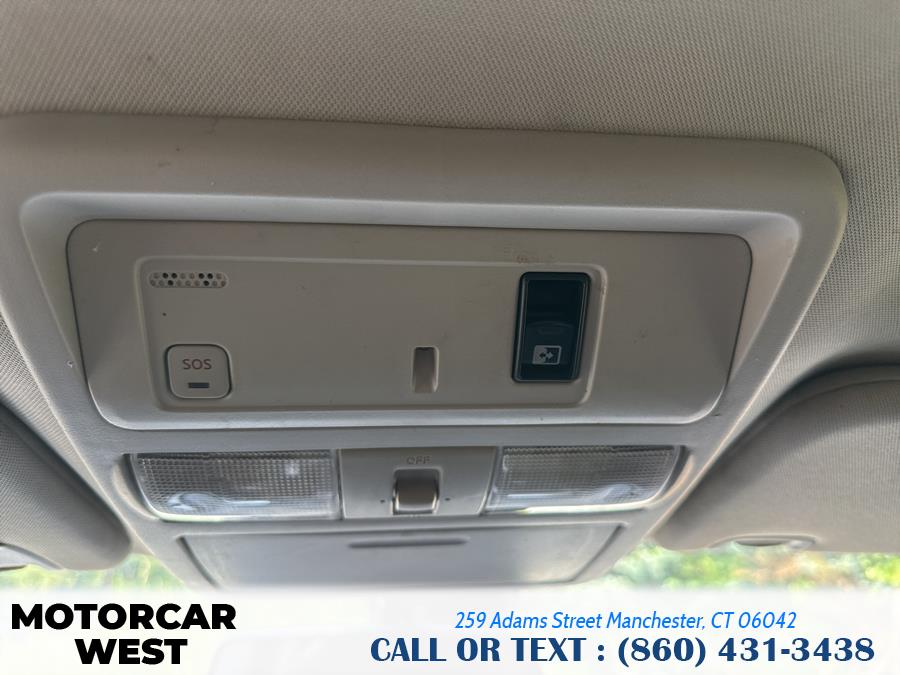 2017 Nissan Titan 4x4 Crew Cab SV, available for sale in Manchester, Connecticut | Motorcar West. Manchester, Connecticut 2017 Nissan Titan 4x4 Crew Cab SV, available for sale in Manchester, Connecticut | Motorcar West. Manchester, Connecticut