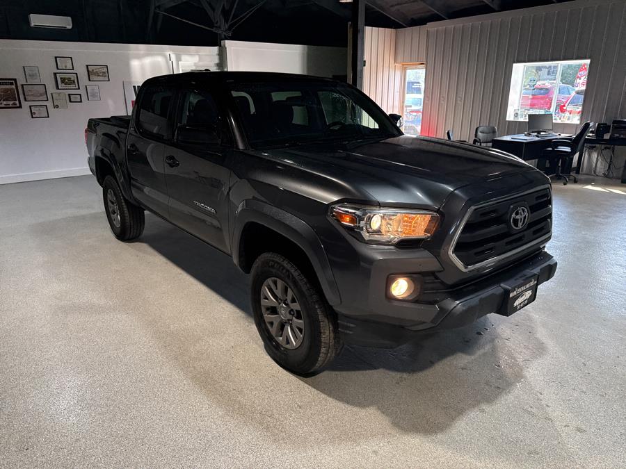 2016 Toyota Tacoma 4WD Double Cab V6 AT SR5 (Natl), available for sale in Pittsfield, Maine | Maine Central Motors. Pittsfield, Maine 2016 Toyota Tacoma 4WD Double Cab V6 AT SR5 (Natl), available for sale in Pittsfield, Maine | Maine Central Motors. Pittsfield, Maine