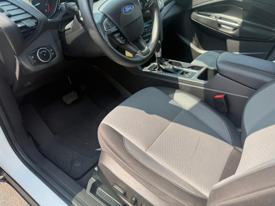 2017 Ford Escape SE 4WD, available for sale in East Windsor, Connecticut | STS Automotive. East Windsor, Connecticut 2017 Ford Escape SE 4WD, available for sale in East Windsor, Connecticut | STS Automotive. East Windsor, Connecticut