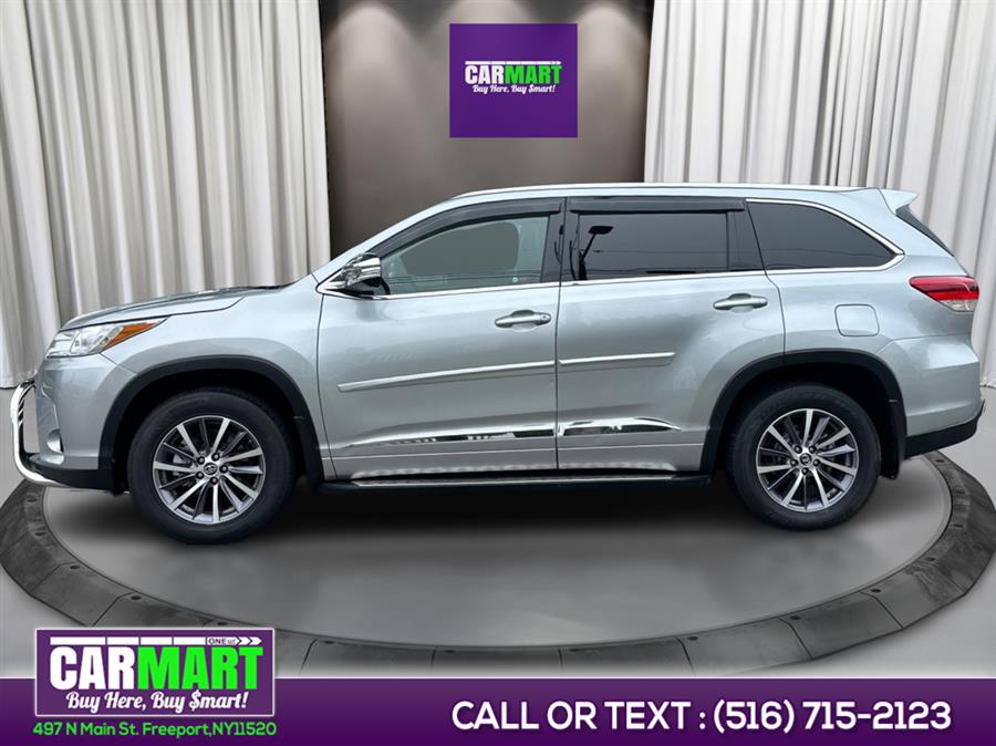 2017 Toyota Highlander XLE V6 AWD (Natl), available for sale in Freeport, New York | Carmart One LLC. Freeport, New York 2017 Toyota Highlander XLE V6 AWD (Natl), available for sale in Freeport, New York | Carmart One LLC. Freeport, New York