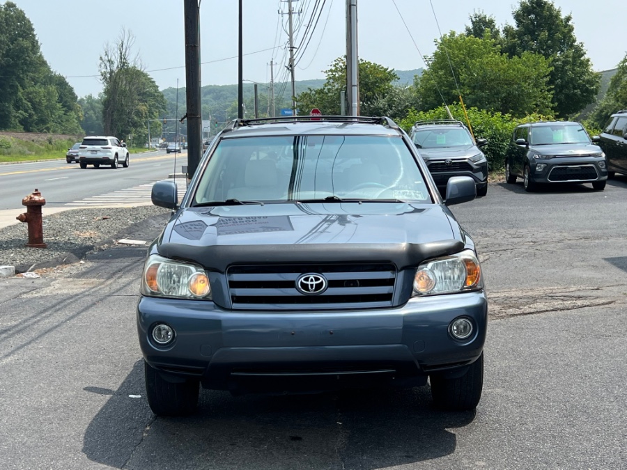 2007 Toyota Highlander 4WD 4dr V6 (Natl), available for sale in Westfield, Massachusetts | Auto Wings Cop. Westfield, Massachusetts 2007 Toyota Highlander 4WD 4dr V6 (Natl), available for sale in Westfield, Massachusetts | Auto Wings Cop. Westfield, Massachusetts