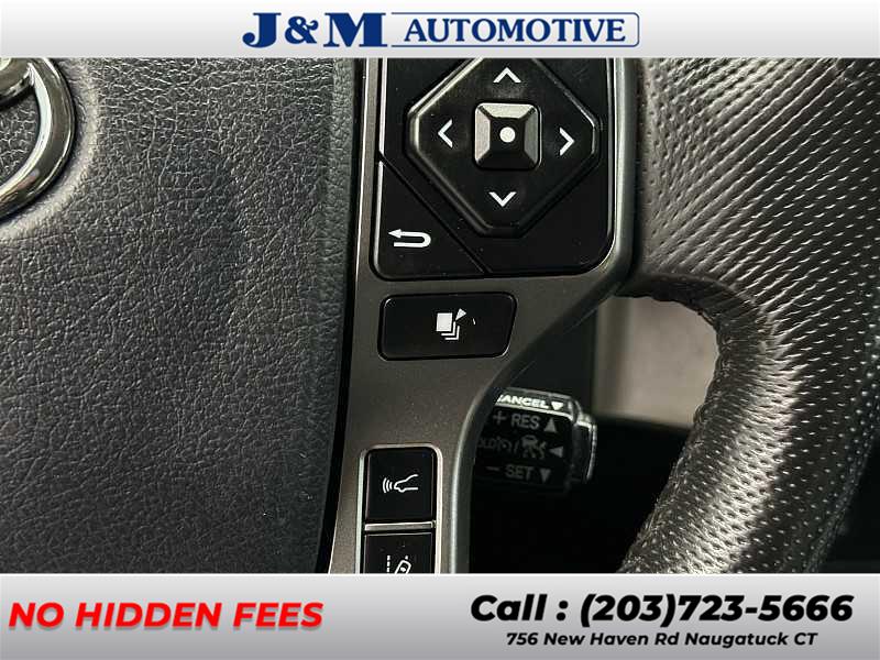 2018 Toyota Tacoma SR5, available for sale in Naugatuck, Connecticut | J&M Automotive Sls&Svc LLC. Naugatuck, Connecticut 2018 Toyota Tacoma SR5, available for sale in Naugatuck, Connecticut | J&M Automotive Sls&Svc LLC. Naugatuck, Connecticut