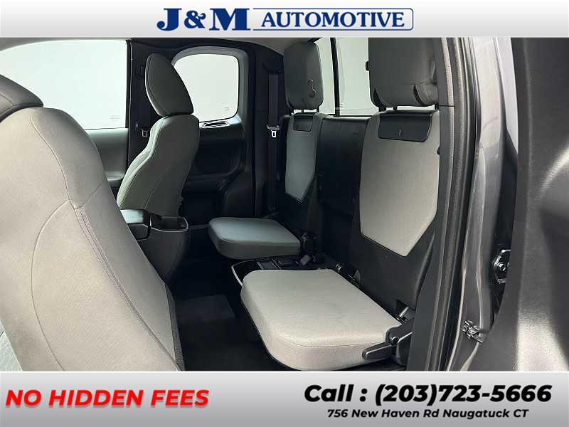 2018 Toyota Tacoma SR5, available for sale in Naugatuck, Connecticut | J&M Automotive Sls&Svc LLC. Naugatuck, Connecticut 2018 Toyota Tacoma SR5, available for sale in Naugatuck, Connecticut | J&M Automotive Sls&Svc LLC. Naugatuck, Connecticut