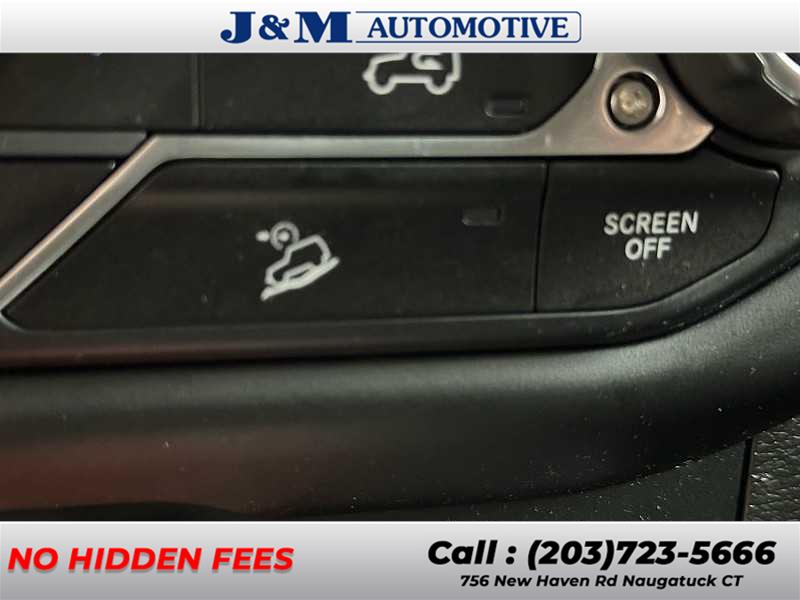 2020 Jeep Wrangler Unlimited Sahara, available for sale in Naugatuck, Connecticut | J&M Automotive Sls&Svc LLC. Naugatuck, Connecticut 2020 Jeep Wrangler Unlimited Sahara, available for sale in Naugatuck, Connecticut | J&M Automotive Sls&Svc LLC. Naugatuck, Connecticut