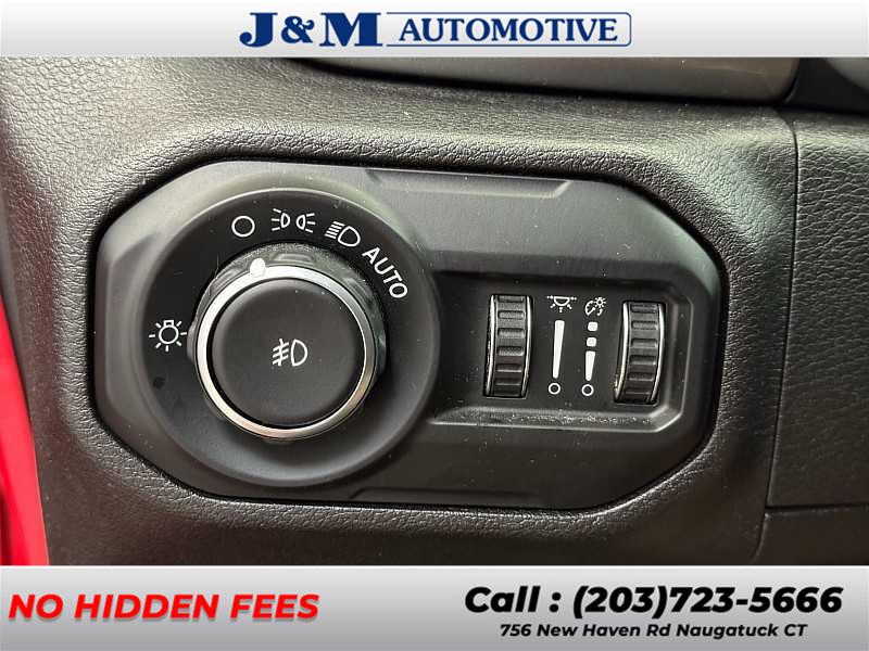 2020 Jeep Wrangler Unlimited Sahara, available for sale in Naugatuck, Connecticut | J&M Automotive Sls&Svc LLC. Naugatuck, Connecticut 2020 Jeep Wrangler Unlimited Sahara, available for sale in Naugatuck, Connecticut | J&M Automotive Sls&Svc LLC. Naugatuck, Connecticut