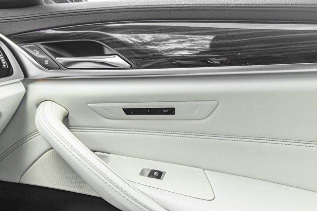 2017 BMW 5 Series 530i xDrive, available for sale in Great Neck, New York | Camy Cars. Great Neck, New York 2017 BMW 5 Series 530i xDrive, available for sale in Great Neck, New York | Camy Cars. Great Neck, New York
