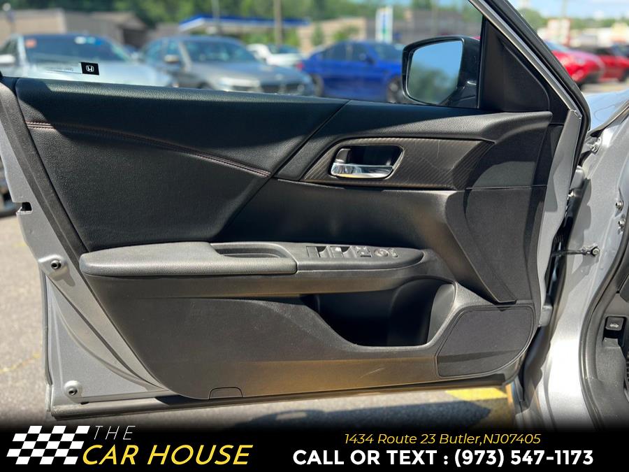 2017 Honda Accord Sedan Sport SE CVT, available for sale in Butler, New Jersey | The Car House. Butler, New Jersey 2017 Honda Accord Sedan Sport SE CVT, available for sale in Butler, New Jersey | The Car House. Butler, New Jersey