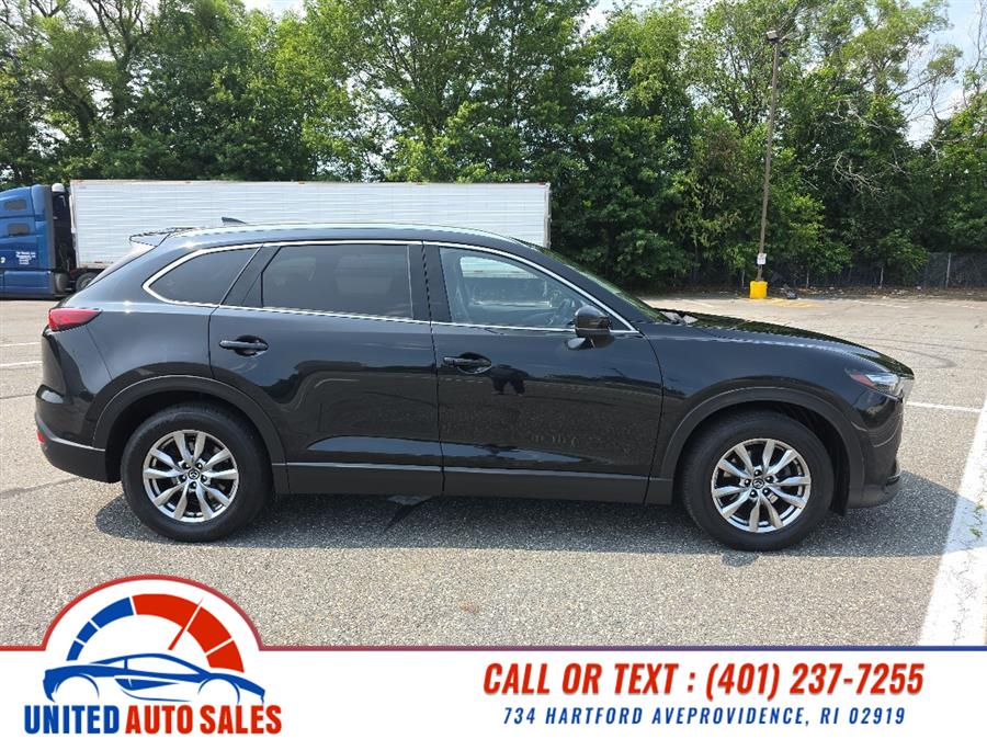 2017 Mazda CX-9 Touring photo 2