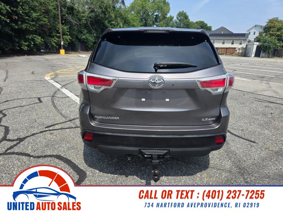 2014 Toyota Highlander AWD 4dr V6 LE (Natl), available for sale in Providence, Rhode Island | United Auto Sales Inc. Providence, Rhode Island 2014 Toyota Highlander AWD 4dr V6 LE (Natl), available for sale in Providence, Rhode Island | United Auto Sales Inc. Providence, Rhode Island