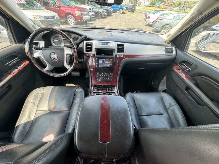 2010 Cadillac Escalade AWD 4dr Luxury, available for sale in BURLINGTON, New Jersey | Tri States Auto Group. BURLINGTON, New Jersey 2010 Cadillac Escalade AWD 4dr Luxury, available for sale in BURLINGTON, New Jersey | Tri States Auto Group. BURLINGTON, New Jersey