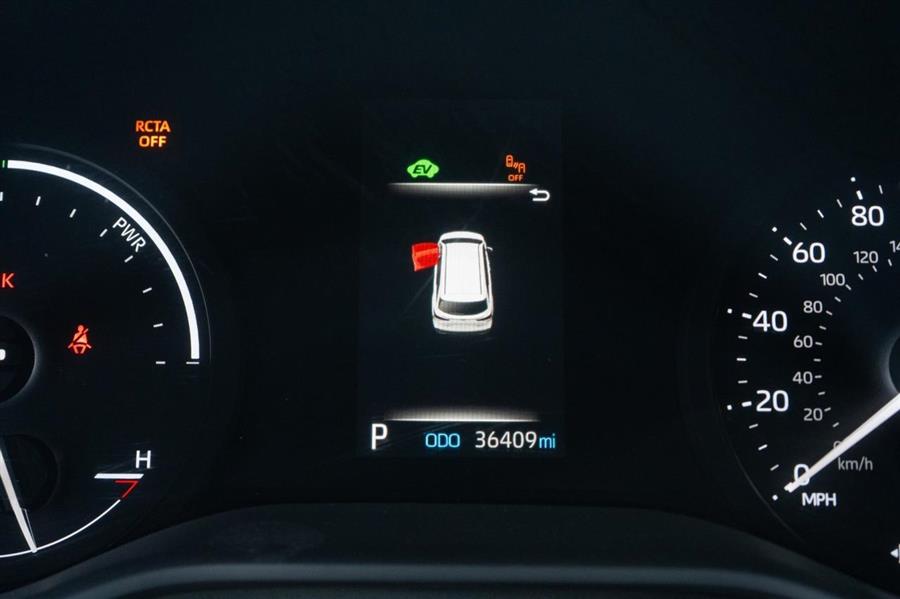 2022 Toyota Sienna XLE, available for sale in Woodside, New York | Drive Central. Woodside, New York 2022 Toyota Sienna XLE, available for sale in Woodside, New York | Drive Central. Woodside, New York