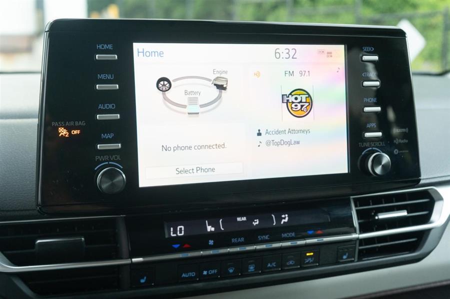 2022 Toyota Sienna XLE, available for sale in Woodside, New York | Drive Central. Woodside, New York 2022 Toyota Sienna XLE, available for sale in Woodside, New York | Drive Central. Woodside, New York