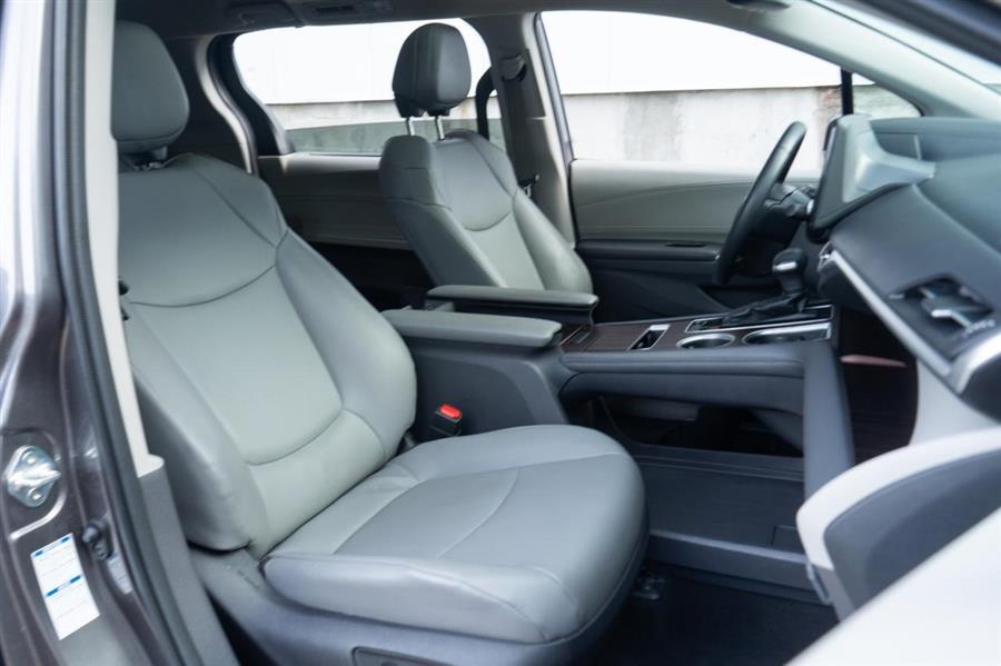 2022 Toyota Sienna XLE, available for sale in Woodside, New York | Drive Central. Woodside, New York 2022 Toyota Sienna XLE, available for sale in Woodside, New York | Drive Central. Woodside, New York