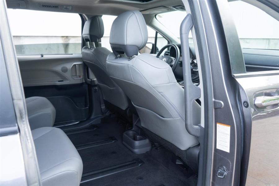 2022 Toyota Sienna XLE, available for sale in Woodside, New York | Drive Central. Woodside, New York 2022 Toyota Sienna XLE, available for sale in Woodside, New York | Drive Central. Woodside, New York