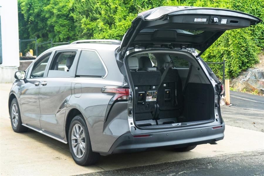 2022 Toyota Sienna XLE, available for sale in Woodside, New York | Drive Central. Woodside, New York 2022 Toyota Sienna XLE, available for sale in Woodside, New York | Drive Central. Woodside, New York