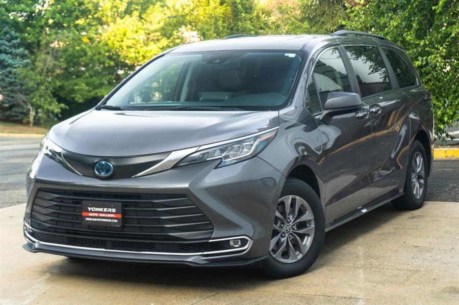 2022 Toyota Sienna XLE, available for sale in Woodside, New York | Drive Central. Woodside, New York 2022 Toyota Sienna XLE, available for sale in Woodside, New York | Drive Central. Woodside, New York