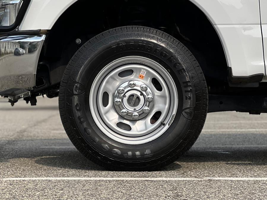 2022 Ford Super Duty F-250 SRW XLT 4WD Reg Cab 8'' Box Ranch Head Grill Guard, available for sale in Paterson, New Jersey | Speedway Commercial Motors LLC. Paterson, New Jersey 2022 Ford Super Duty F-250 SRW XLT 4WD Reg Cab 8'' Box Ranch Head Grill Guard, available for sale in Paterson, New Jersey | Speedway Commercial Motors LLC. Paterson, New Jersey