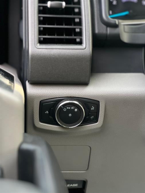 2022 Ford Super Duty F-250 SRW XLT 4WD Reg Cab 8'' Box Ranch Head Grill Guard, available for sale in Paterson, New Jersey | Speedway Commercial Motors LLC. Paterson, New Jersey 2022 Ford Super Duty F-250 SRW XLT 4WD Reg Cab 8'' Box Ranch Head Grill Guard, available for sale in Paterson, New Jersey | Speedway Commercial Motors LLC. Paterson, New Jersey