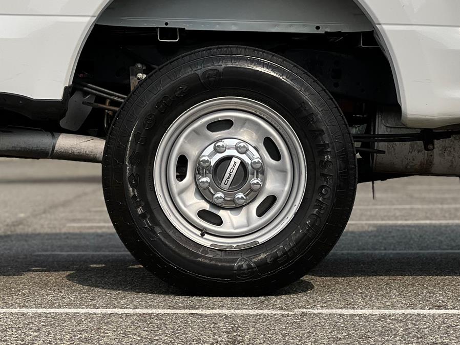 2022 Ford Super Duty F-250 SRW XLT 4WD Reg Cab 8'' Box Ranch Head Grill Guard, available for sale in Paterson, New Jersey | Speedway Commercial Motors LLC. Paterson, New Jersey 2022 Ford Super Duty F-250 SRW XLT 4WD Reg Cab 8'' Box Ranch Head Grill Guard, available for sale in Paterson, New Jersey | Speedway Commercial Motors LLC. Paterson, New Jersey