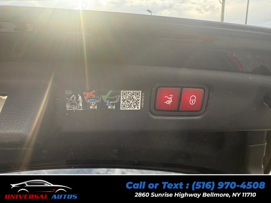 2022 Mercedes-Benz C-Class C 300 4MATIC Sedan, available for sale in Bellmore, New York | Universal Autos. Bellmore, New York 2022 Mercedes-Benz C-Class C 300 4MATIC Sedan, available for sale in Bellmore, New York | Universal Autos. Bellmore, New York