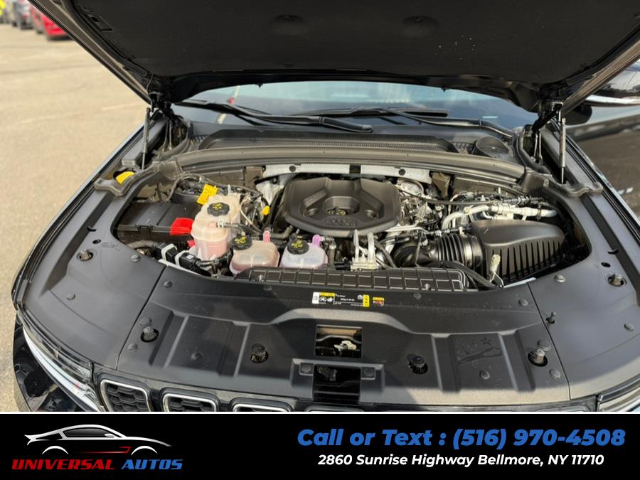 2024 Jeep Grand Cherokee 4xe 4x4, available for sale in Bellmore, New York | Universal Autos. Bellmore, New York 2024 Jeep Grand Cherokee 4xe 4x4, available for sale in Bellmore, New York | Universal Autos. Bellmore, New York