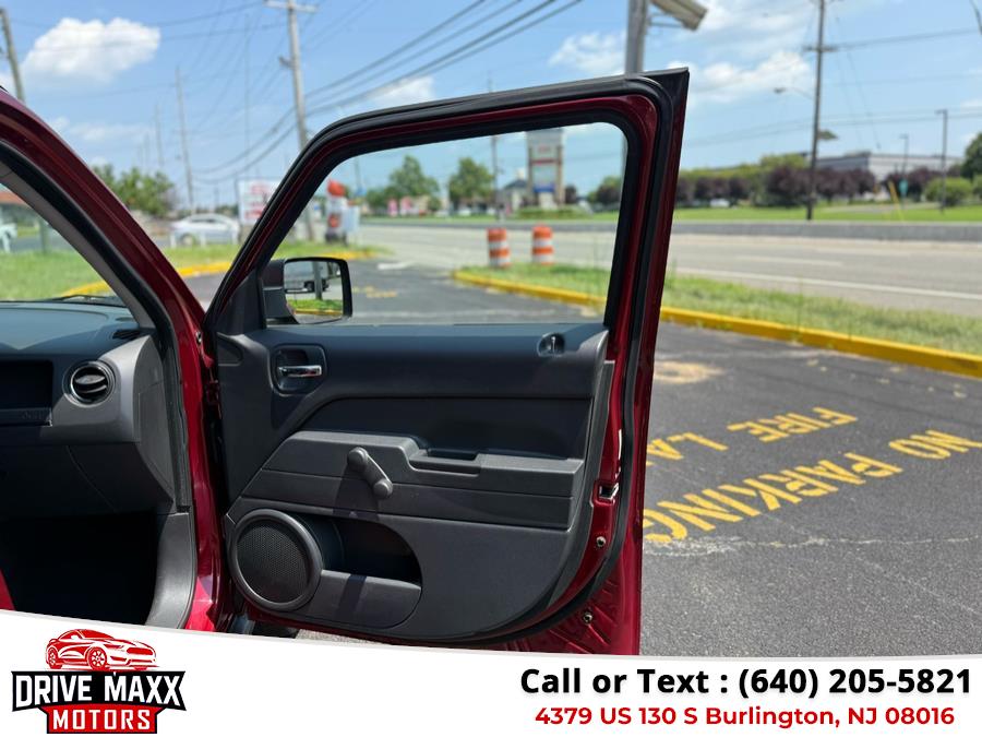2012 Jeep Patriot 4WD 4dr Sport, available for sale in Burlington, New Jersey | Drive Maxx Motors. Burlington, New Jersey 2012 Jeep Patriot 4WD 4dr Sport, available for sale in Burlington, New Jersey | Drive Maxx Motors. Burlington, New Jersey