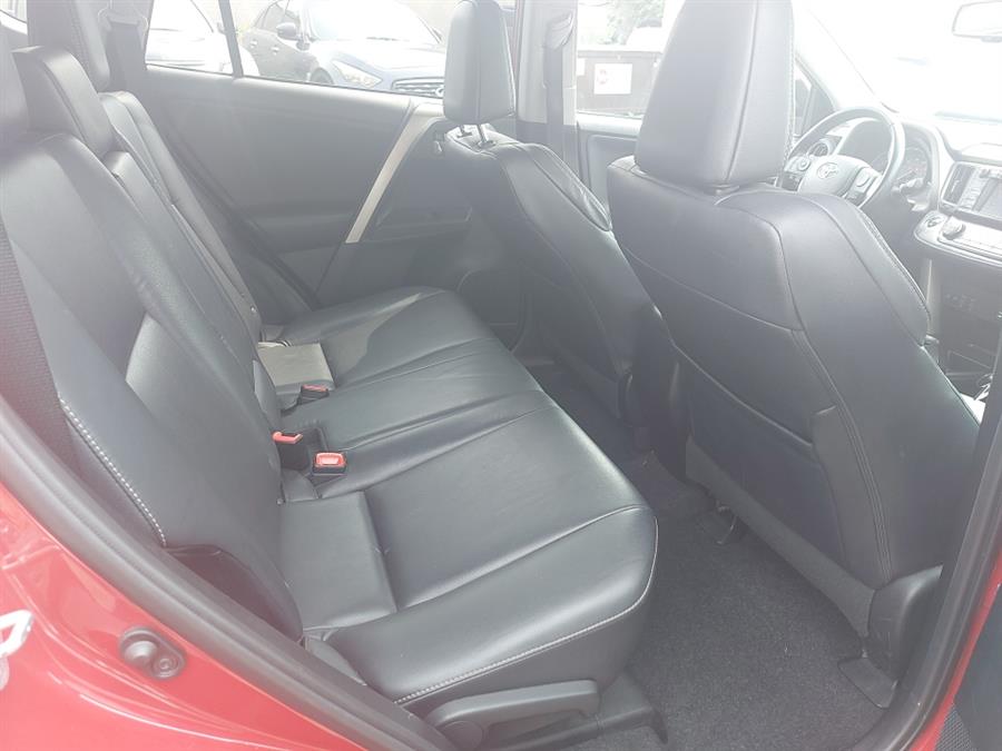 2015 Toyota RAV4 AWD 4dr Limited (Natl), available for sale in West Hartford, Connecticut | Chadrad Motors llc. West Hartford, Connecticut 2015 Toyota RAV4 AWD 4dr Limited (Natl), available for sale in West Hartford, Connecticut | Chadrad Motors llc. West Hartford, Connecticut
