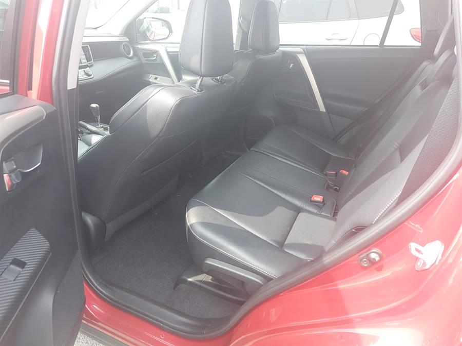 2015 Toyota RAV4 AWD 4dr Limited (Natl), available for sale in West Hartford, Connecticut | Chadrad Motors llc. West Hartford, Connecticut 2015 Toyota RAV4 AWD 4dr Limited (Natl), available for sale in West Hartford, Connecticut | Chadrad Motors llc. West Hartford, Connecticut