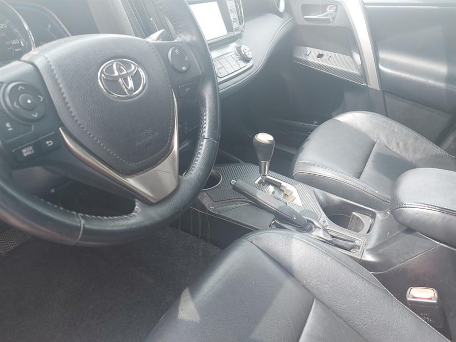 2015 Toyota RAV4 AWD 4dr Limited (Natl), available for sale in West Hartford, Connecticut | Chadrad Motors llc. West Hartford, Connecticut 2015 Toyota RAV4 AWD 4dr Limited (Natl), available for sale in West Hartford, Connecticut | Chadrad Motors llc. West Hartford, Connecticut