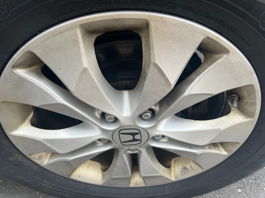2013 Honda CR-V AWD 5dr EX, available for sale in Bristol, Connecticut | Bristol Auto Center LLC. Bristol, Connecticut 2013 Honda CR-V AWD 5dr EX, available for sale in Bristol, Connecticut | Bristol Auto Center LLC. Bristol, Connecticut