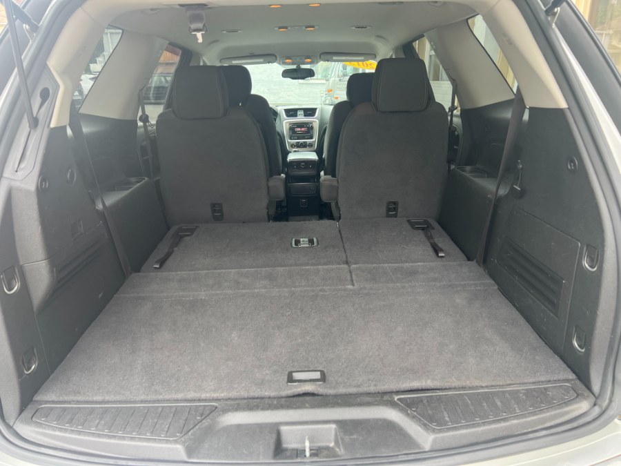 2015 GMC Acadia AWD 4dr SLE w/SLE-2, available for sale in Bristol, Connecticut | Bristol Auto Center LLC. Bristol, Connecticut 2015 GMC Acadia AWD 4dr SLE w/SLE-2, available for sale in Bristol, Connecticut | Bristol Auto Center LLC. Bristol, Connecticut
