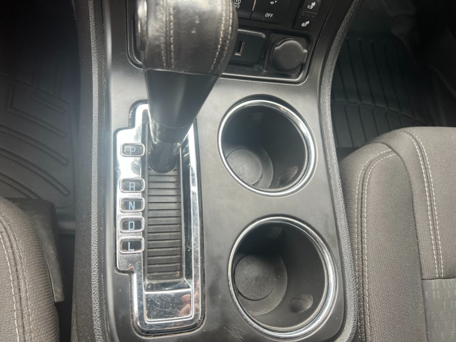 2015 GMC Acadia AWD 4dr SLE w/SLE-2, available for sale in Bristol, Connecticut | Bristol Auto Center LLC. Bristol, Connecticut 2015 GMC Acadia AWD 4dr SLE w/SLE-2, available for sale in Bristol, Connecticut | Bristol Auto Center LLC. Bristol, Connecticut