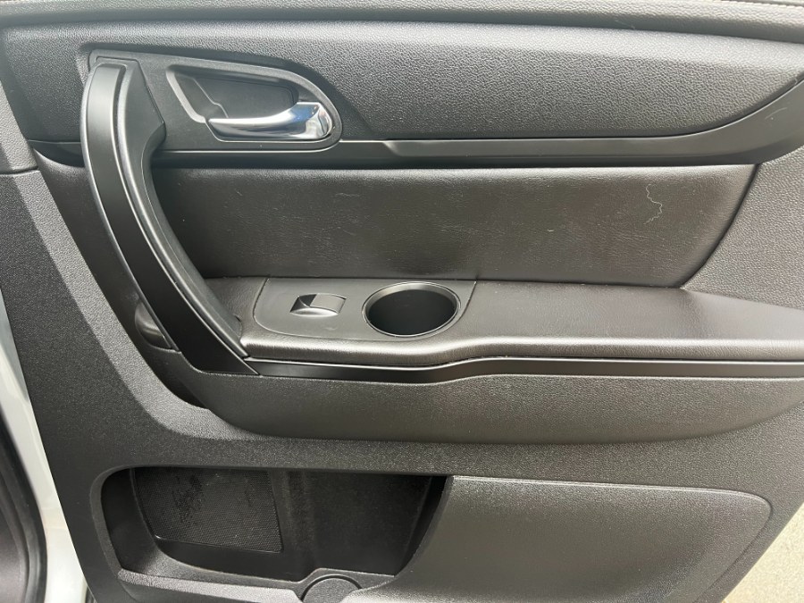 2015 GMC Acadia AWD 4dr SLE w/SLE-2, available for sale in Bristol, Connecticut | Bristol Auto Center LLC. Bristol, Connecticut 2015 GMC Acadia AWD 4dr SLE w/SLE-2, available for sale in Bristol, Connecticut | Bristol Auto Center LLC. Bristol, Connecticut
