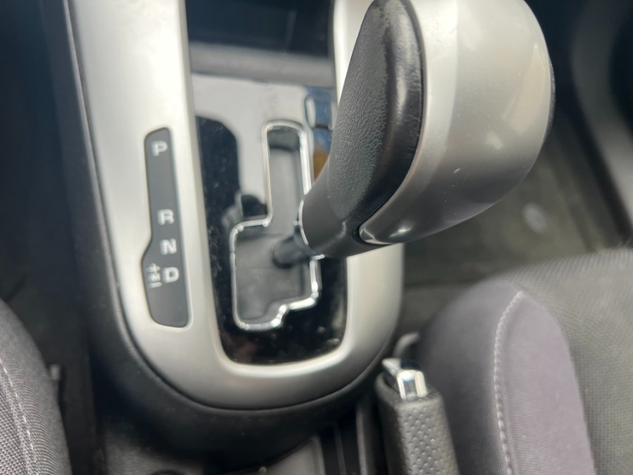 2013 Chevrolet Cruze 4dr Sdn Auto 1LT, available for sale in Bristol, Connecticut | Bristol Auto Center LLC. Bristol, Connecticut 2013 Chevrolet Cruze 4dr Sdn Auto 1LT, available for sale in Bristol, Connecticut | Bristol Auto Center LLC. Bristol, Connecticut