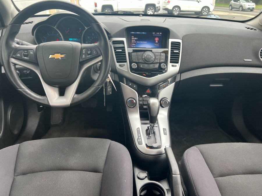 2013 Chevrolet Cruze 4dr Sdn Auto 1LT, available for sale in Bristol, Connecticut | Bristol Auto Center LLC. Bristol, Connecticut 2013 Chevrolet Cruze 4dr Sdn Auto 1LT, available for sale in Bristol, Connecticut | Bristol Auto Center LLC. Bristol, Connecticut