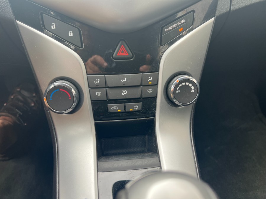 2013 Chevrolet Cruze 4dr Sdn Auto 1LT, available for sale in Bristol, Connecticut | Bristol Auto Center LLC. Bristol, Connecticut 2013 Chevrolet Cruze 4dr Sdn Auto 1LT, available for sale in Bristol, Connecticut | Bristol Auto Center LLC. Bristol, Connecticut