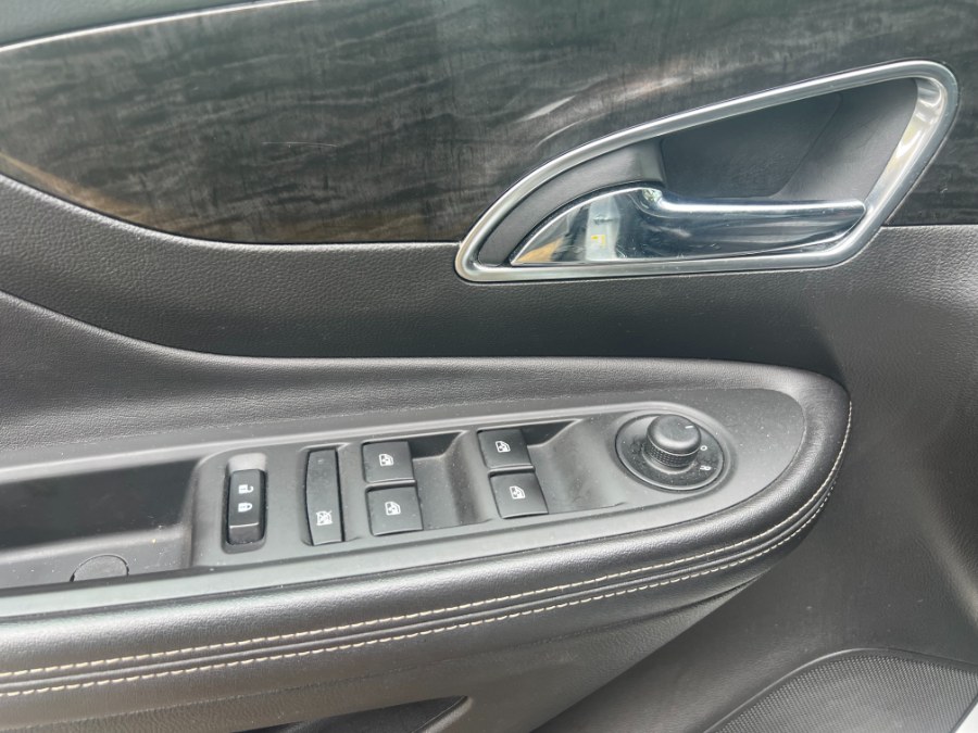 2015 Buick Encore AWD 4dr Convenience, available for sale in Bristol, Connecticut | Bristol Auto Center LLC. Bristol, Connecticut 2015 Buick Encore AWD 4dr Convenience, available for sale in Bristol, Connecticut | Bristol Auto Center LLC. Bristol, Connecticut