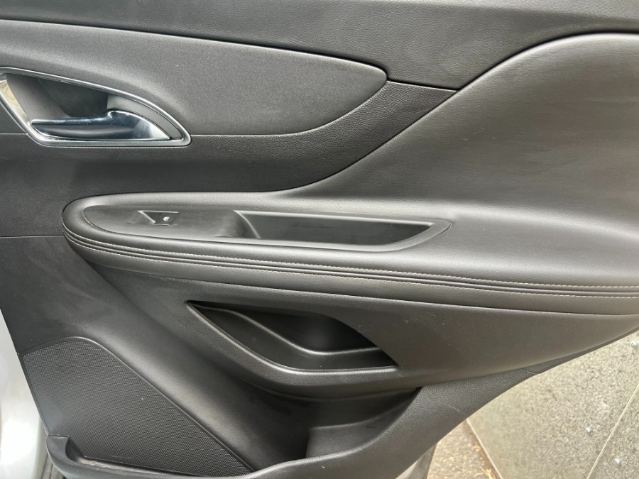 2015 Buick Encore AWD 4dr Convenience, available for sale in Bristol, Connecticut | Bristol Auto Center LLC. Bristol, Connecticut 2015 Buick Encore AWD 4dr Convenience, available for sale in Bristol, Connecticut | Bristol Auto Center LLC. Bristol, Connecticut