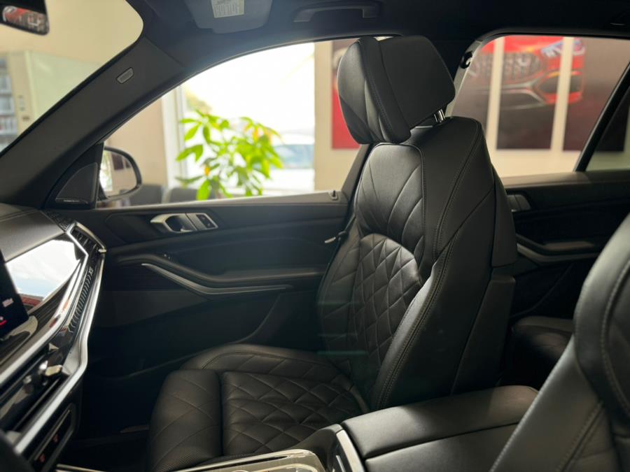 2024 BMW X5 xDrive40i Sports Activity Vehicle, available for sale in Franklin Square, New York | Luxury Motor Club. Franklin Square, New York 2024 BMW X5 xDrive40i Sports Activity Vehicle, available for sale in Franklin Square, New York | Luxury Motor Club. Franklin Square, New York